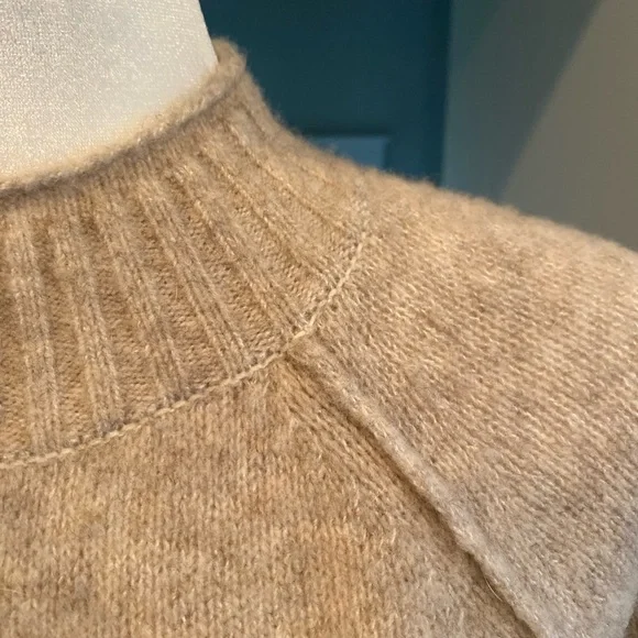NWOT-Banana Republic tan mock turtleneck wool blend sweater-size small. - Picture 2 of 5